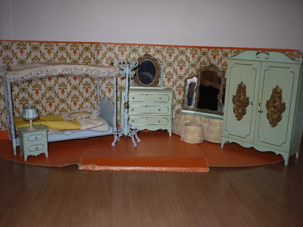 Barbie slaapkamer milady italiaans jaren 70 compleet, Verzamelen, Ophalen, Gebruikt, Accessoires