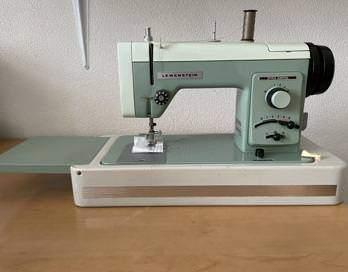 Vintage naaimachine; Lewenstein Tornado, Ophalen, Gebruikt, Naaimachine, Overige merken
