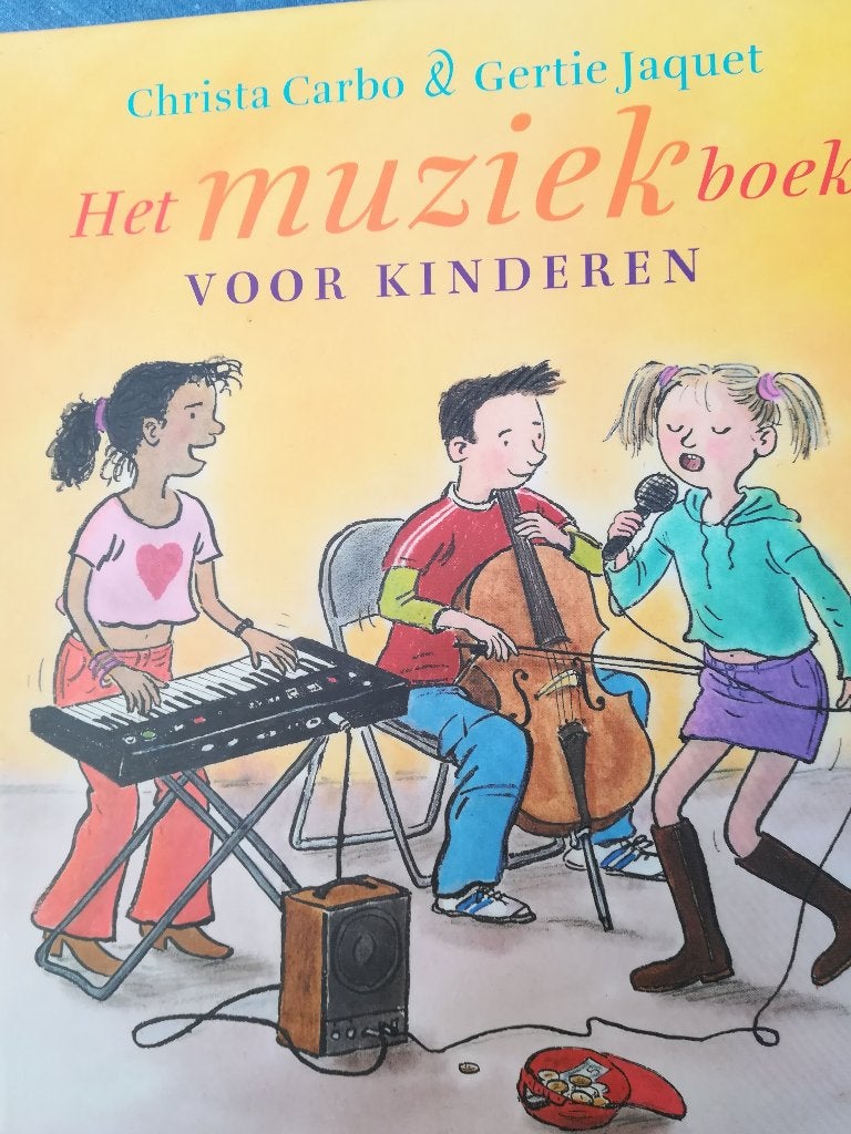 het muziekboek voor kinderen -Christa Carbo & Gertie Jaquet, Ophalen of Verzenden, Zo goed als nieuw, Instrument