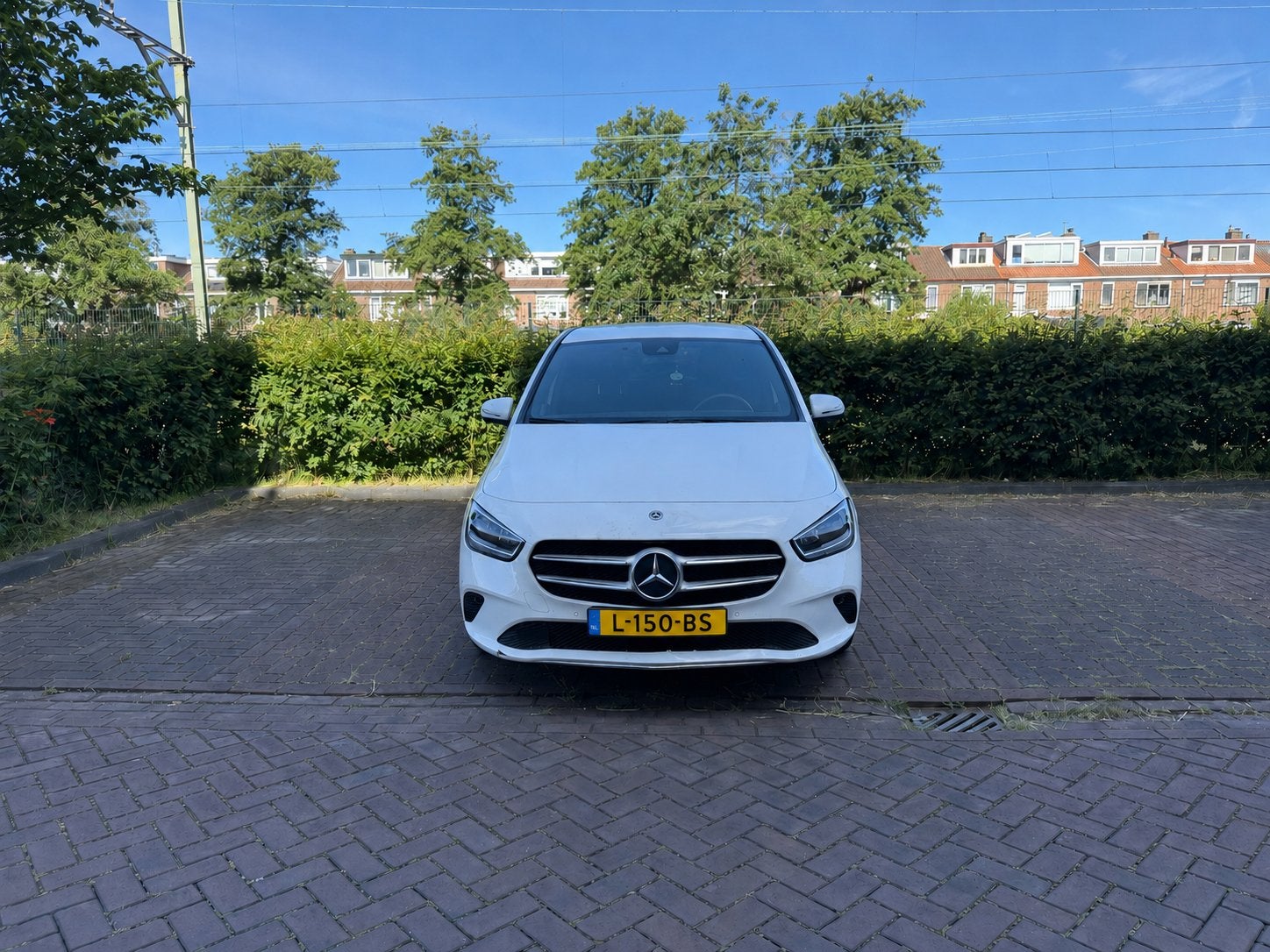 Mercedes-Benz B200 Automaat, Automaat, Parkeerassistent, Zwart, Wit