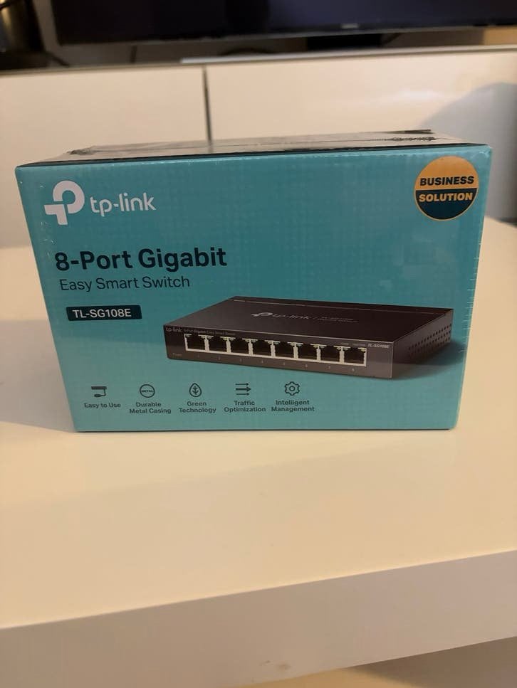 TP-Link TL-SG108E 8-Poorts Gigabit Smart Switch(ongeopend), Ophalen of Verzenden, Nieuw