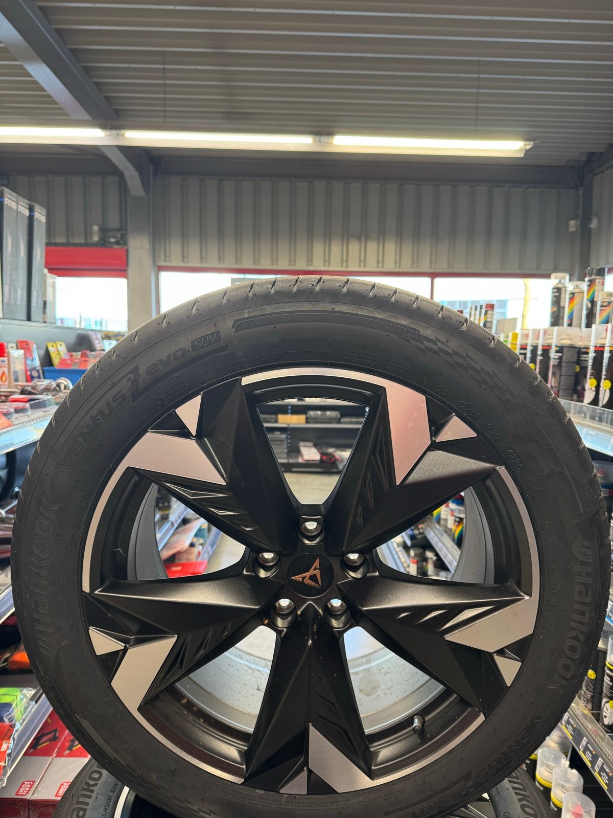 Originele Nieuwe set Cupra Terramar velgen, Auto-onderdelen, Banden en Velgen, 255 mm, Banden en Velgen, Nieuw, Personenwagen