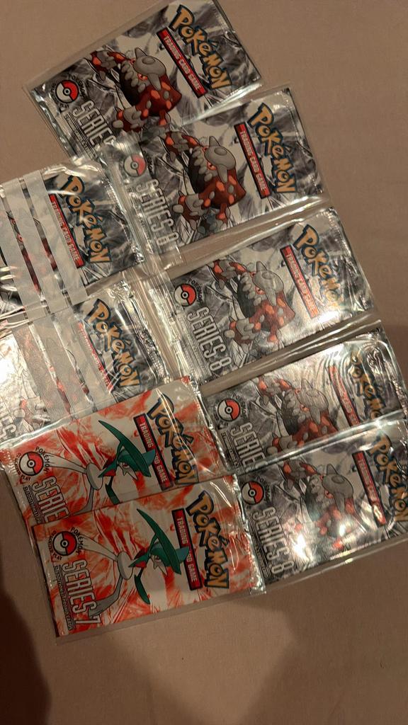 Pokemon pop series 7&8, Ophalen of Verzenden, Nieuw, Booster