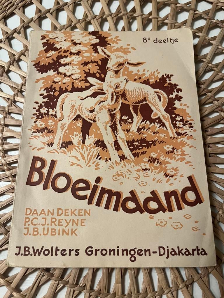 Vintage leesboekje Bloeimaand deel 8 Zomervogels, Ophalen of Verzenden