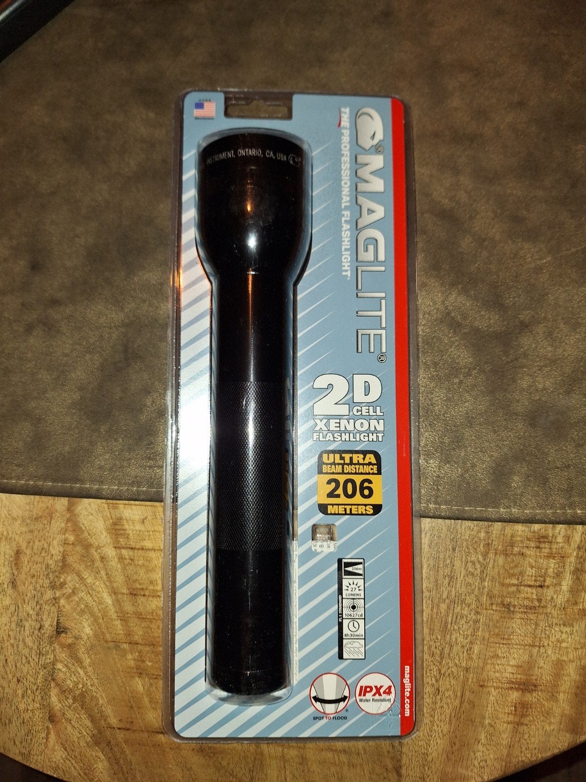 Maglite 2D Cell Xenon Zaklamp - Nieuw in Verpakking, Ophalen of Verzenden, Nieuw, Batterij
