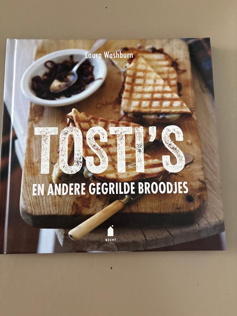 Tosti's en andere gegrilde broodjes - Laura Washburn, Boeken, Kookboeken, Ophalen of Verzenden, Zo goed als nieuw, Overige gebieden