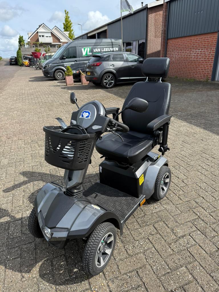 Hele mooie scootmobiel. Mercurius 4, Ophalen, Zo goed als nieuw, 46 km of meer, 16 km/u of meer