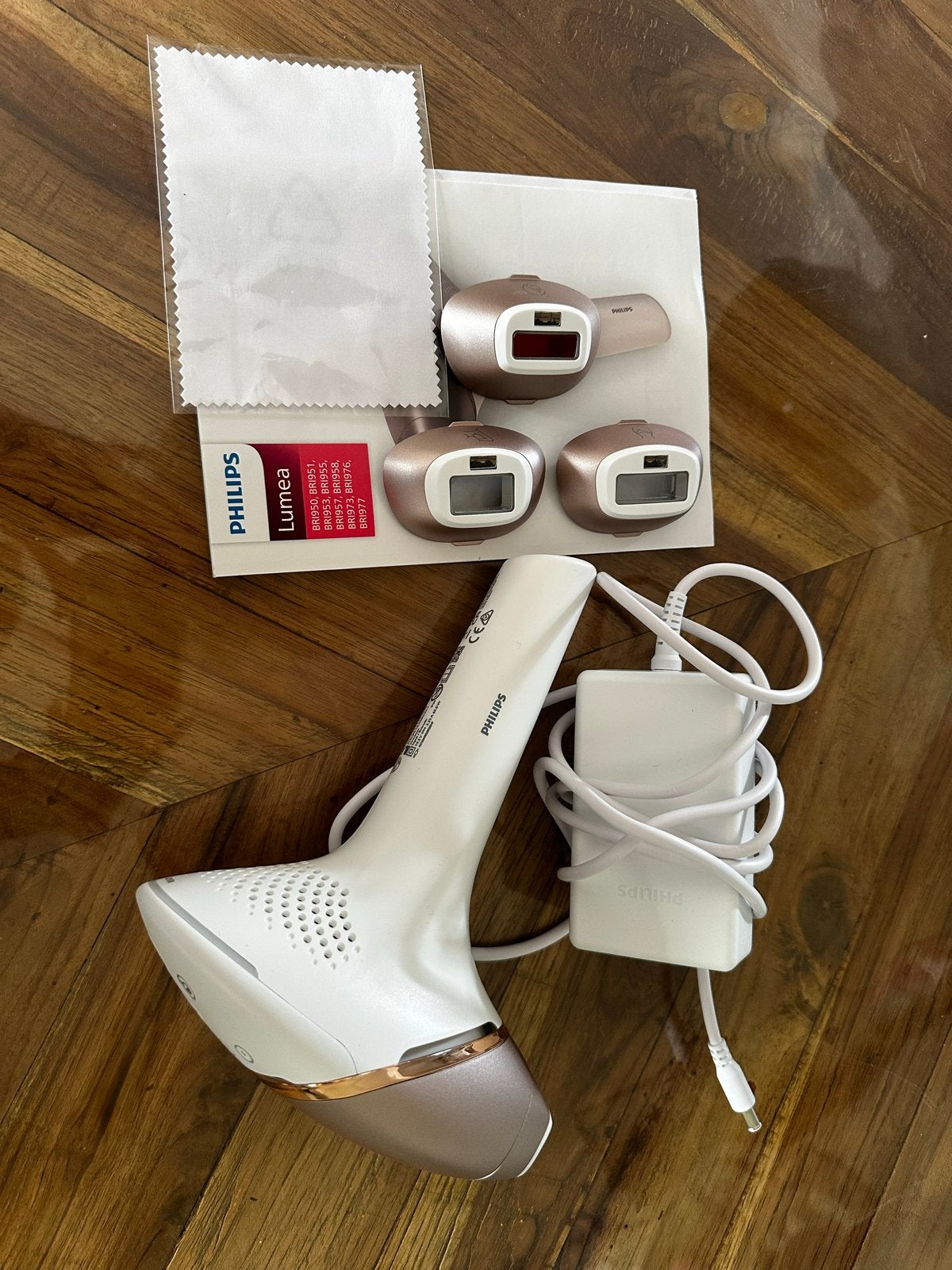 Philips Lumea IPL Hair Removal 9900 - Zo goed als nieuw, Witgoed en Apparatuur, Persoonlijke-verzorgingsapparatuur, Ophalen of Verzenden