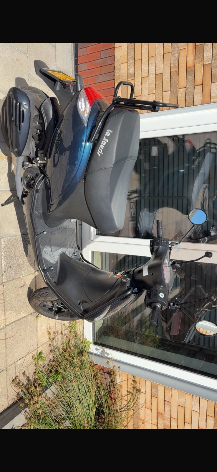 Prachtige scooter tekoop!, Fietsen en Brommers, Ophalen, Maximaal 45 km/u, Zo goed als nieuw, Benzine