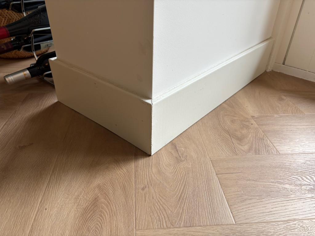 Gladde plint meranti 12x120x4900mm wit 9010 - 6 lengtes, Ophalen, Overige materialen, Nieuw, 250 cm of meer