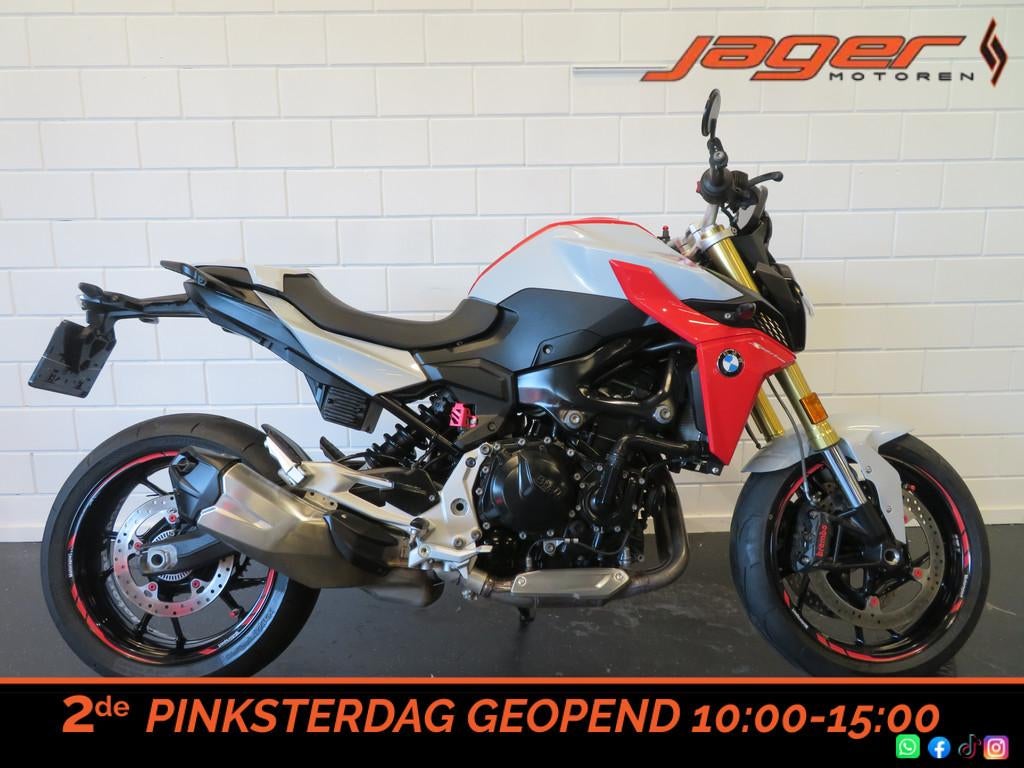 BMW F 900 R A2 35KW NIEUWSTAAT! (bj 2020), Motoren, Motoren | BMW, Bedrijf, 900 cc, Naked bike
