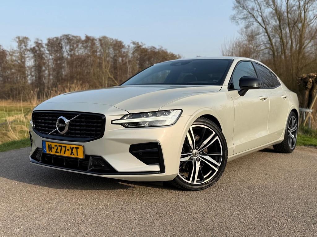 Volvo S60 2.0 B3 R-Design / Automaat / Airco / Navi / Camera, 4 cilinders, 1969 cc, S60, 163 pk