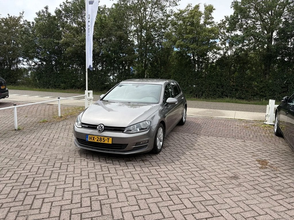 Volkswagen Golf 1.0 TSI Comfortline € 8.944,00, Stof, Gebruikt, Origineel Nederlands, Bedrijf