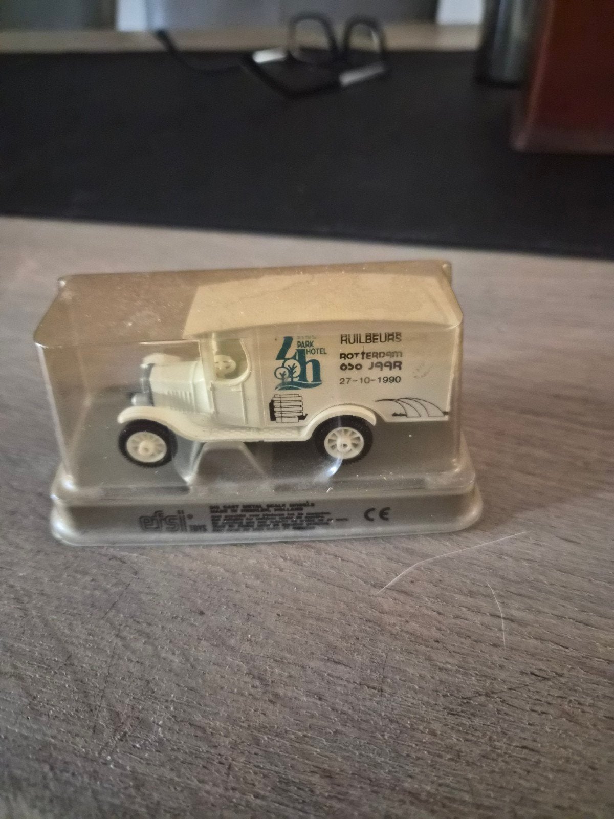 HO25 EFSI Park Hotel Rotterdam Modelauto (1990), Ophalen, Nieuw
