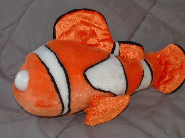 DISNEY/PIXAR VIS NEMO UIT FINDING NEMO VELOURS ORANJ, Ophalen of Verzenden, Nieuw, Overige typen
