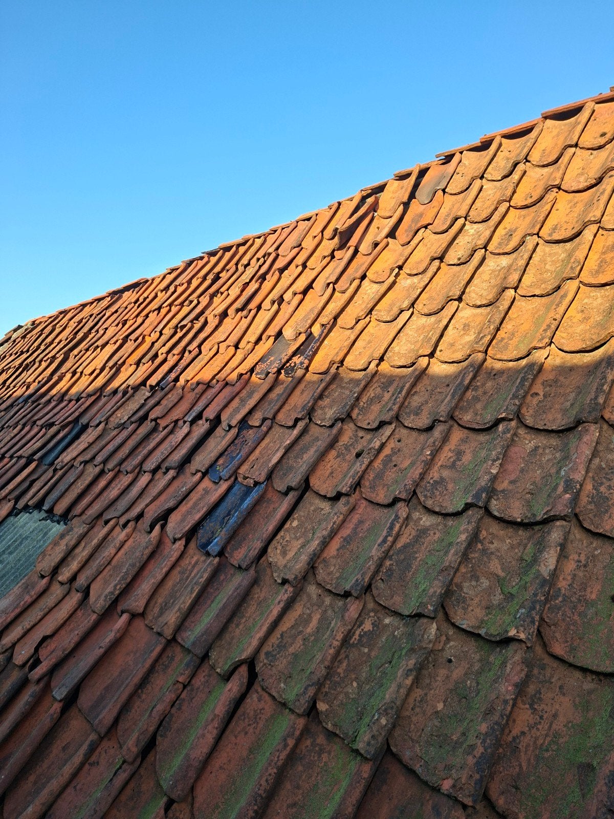 Oude holle dakpannen., Gebruikt, Steen of Klei, Ophalen of Verzenden, 15 m² of meer