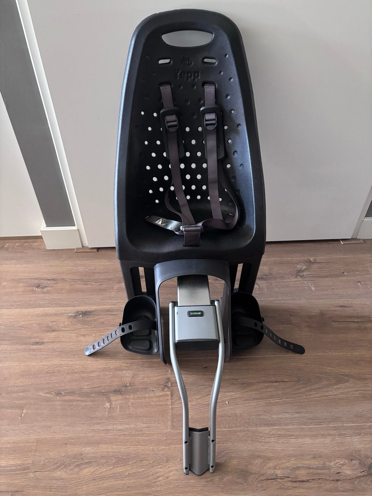 Yepp fietsstoeltje achterzitje zwart, Ophalen, Achterzitje, 0 t/m 18 kg, Gebruikt