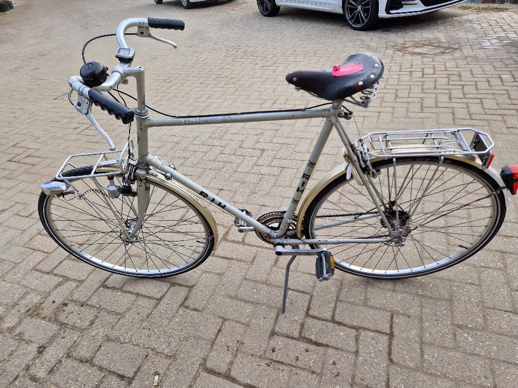 Bekende merken heren sportfietsen, steun gelijk de stichting, Zo goed als nieuw, Ophalen, Overige merken, Minder dan 10 versnellingen