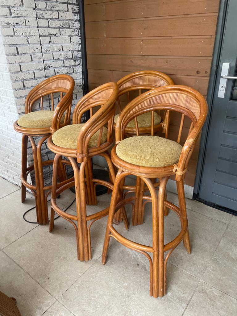 4 Vintage Bamboe Barkrukken met Kussens, Huis en Inrichting, Barkrukken, Ophalen, Gebruikt, 90 cm of meer, 4 krukken