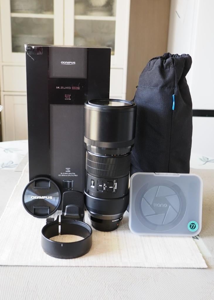 Olympus 300mm f4 Pro., Audio, Tv en Foto, Fotografie | Lenzen en Objectieven, Ophalen, Zo goed als nieuw, Telelens