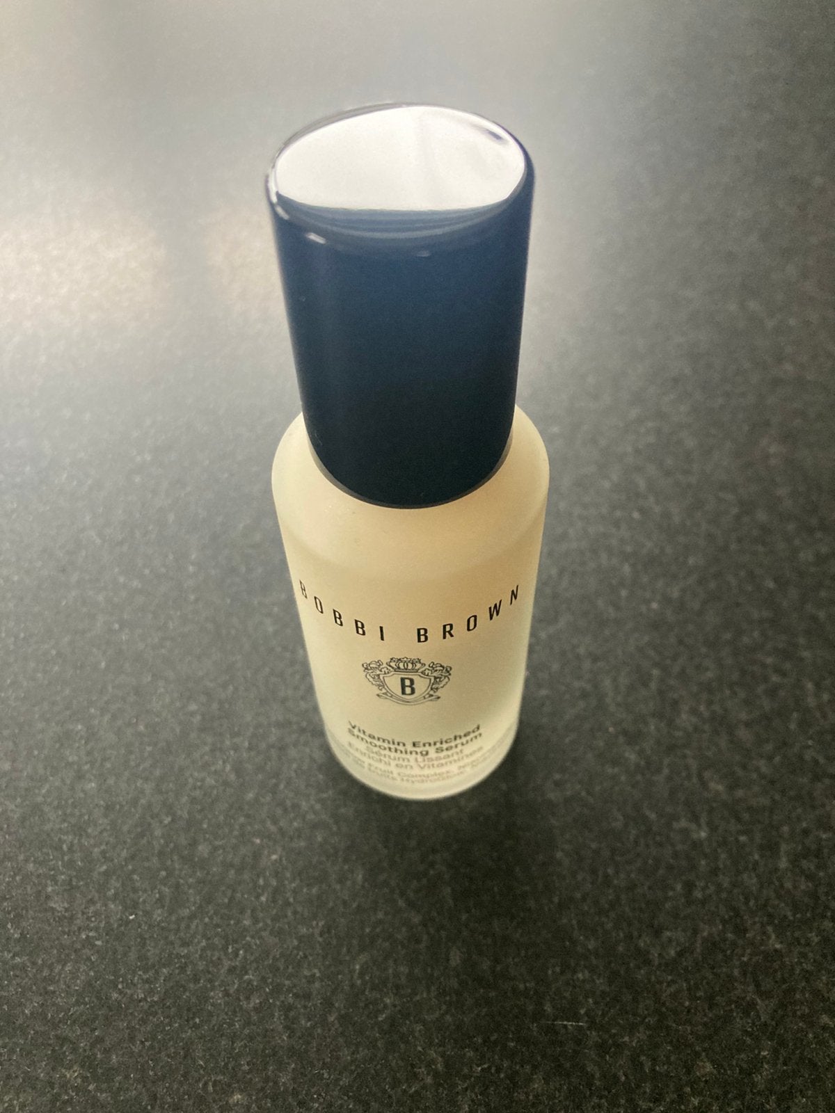 Bobbi Brown Vitamin Enriched Smoothing Serum 30 ml, Ophalen of Verzenden, Nieuw, Gehele gezicht, Verzorging