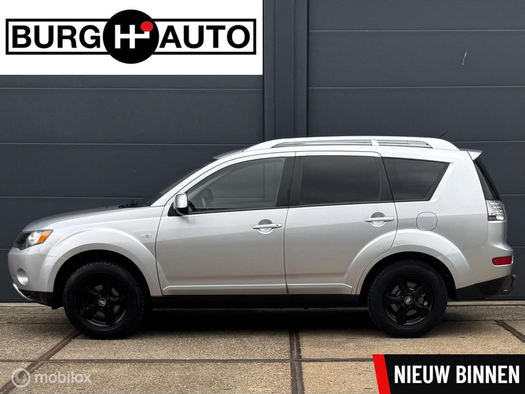 Mitsubishi Outlander 2.4 Intro Edition 2WD - APK TM 01-09-20, Auto's, Voorwielaandrijving, Zwart, 4 cilinders, 1465 kg