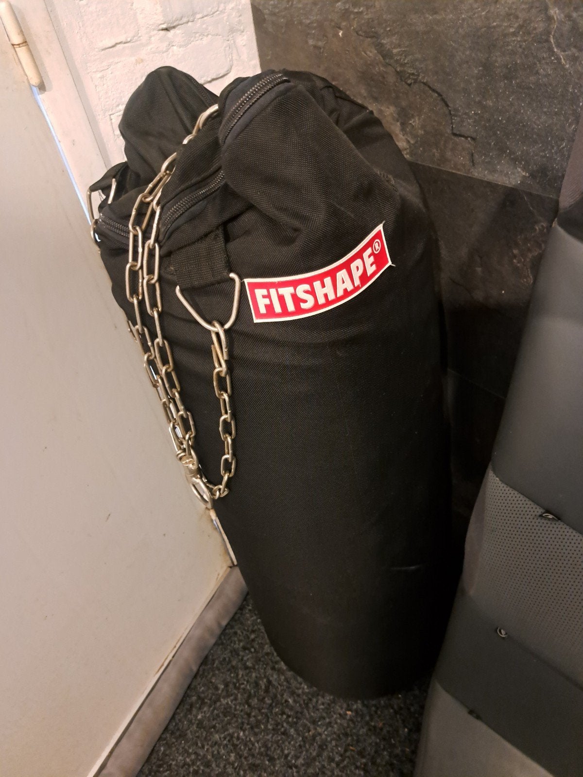Bokszak 35 kg met ophangsysteem, Ophalen, Gebruikt, Vechtsportmateriaal
