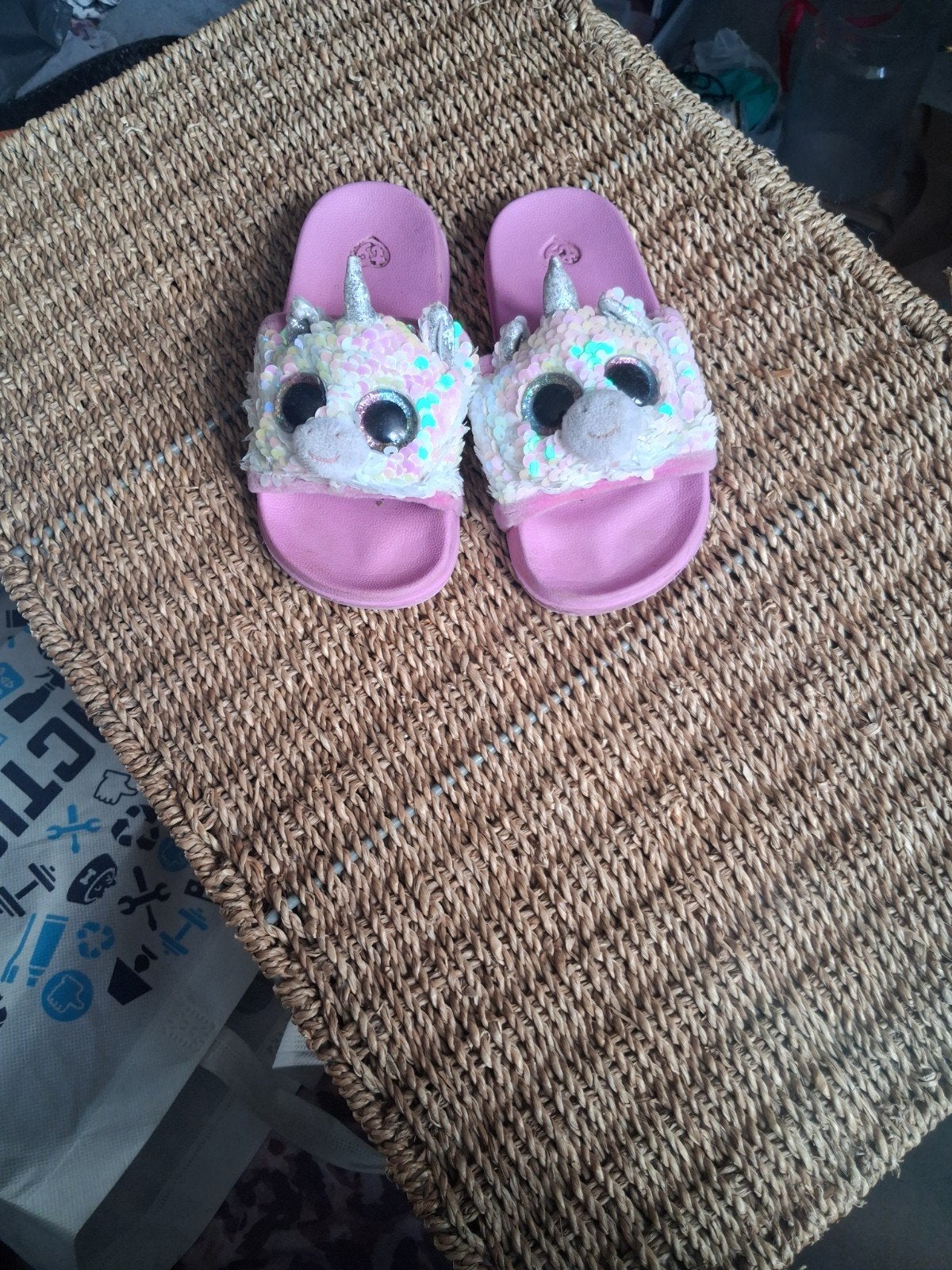 Slippers meisje maat 30, Ophalen of Verzenden, Zo goed als nieuw