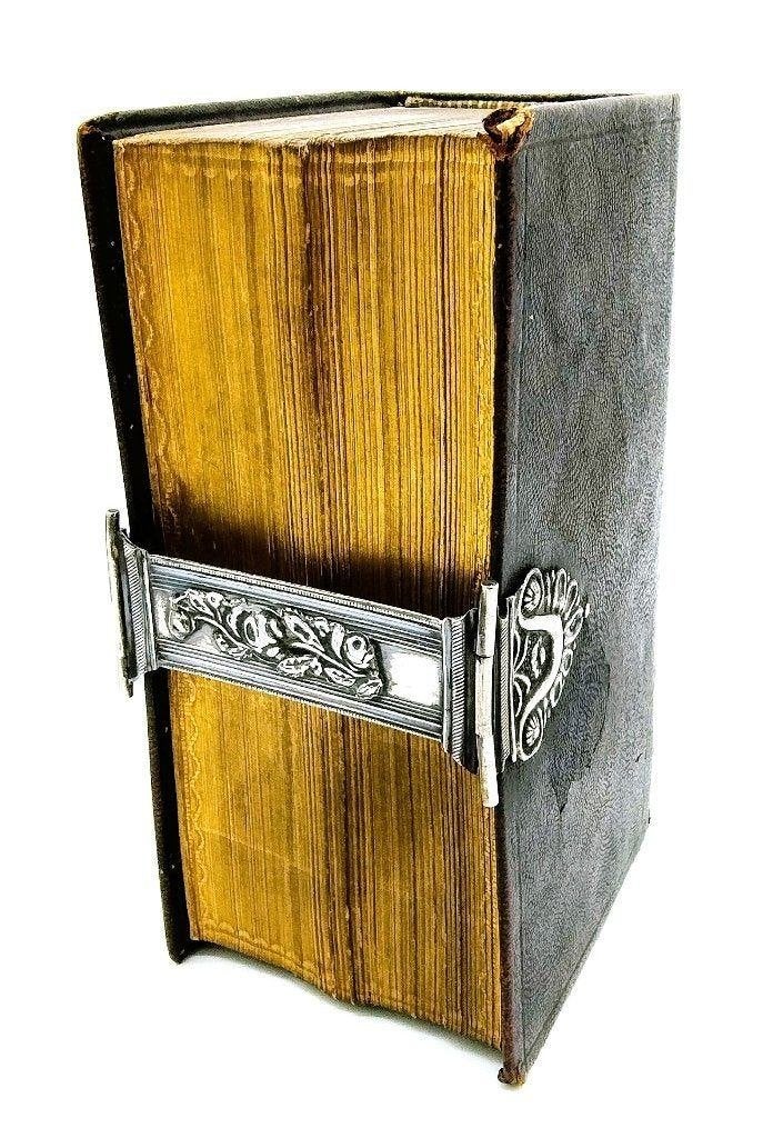 Bijbel met zilveren slot I.A. van der Cop, Deventer, 1852