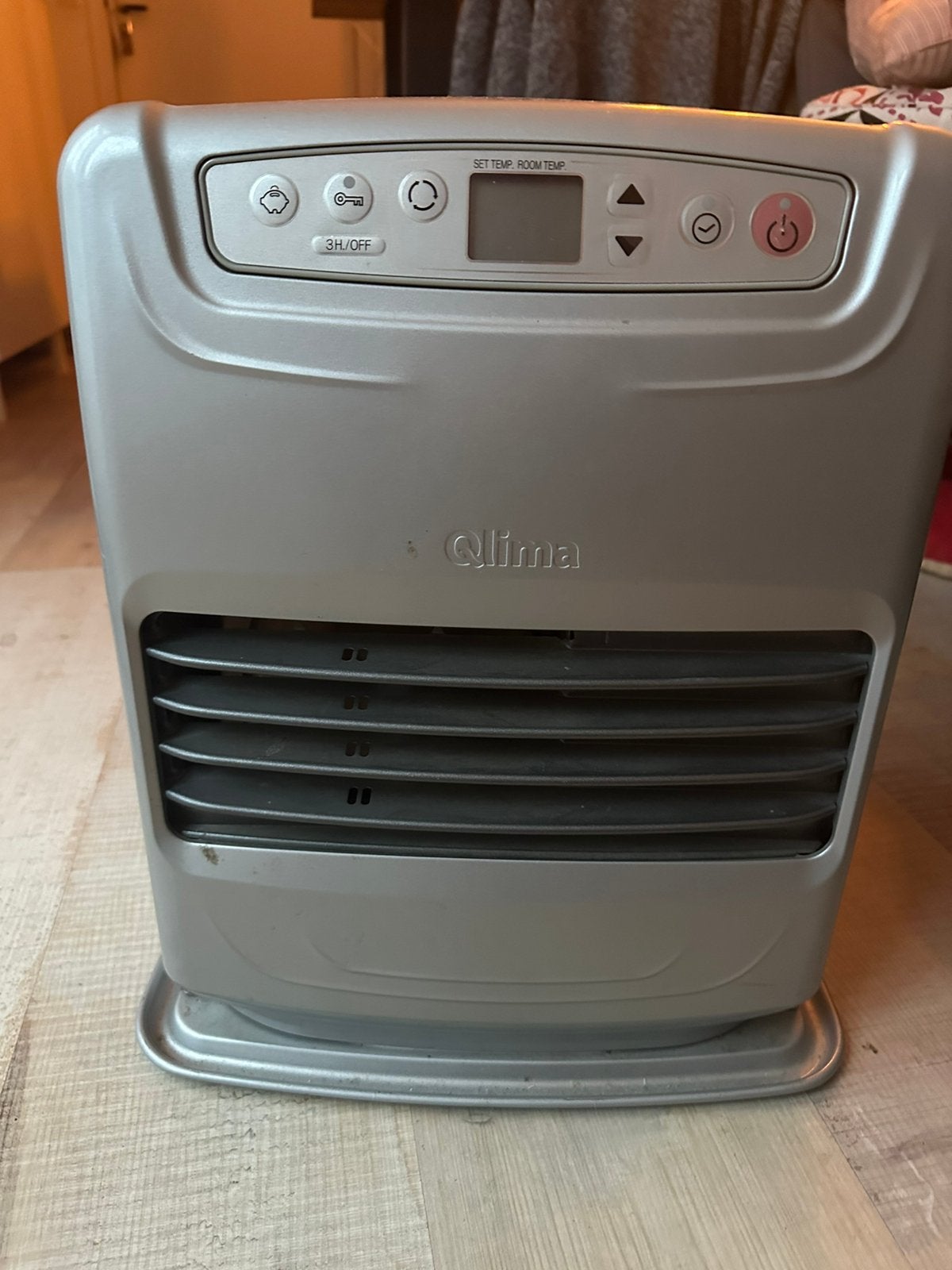 Qlima kachel, Huis en Inrichting, Kachels, Ophalen, Zo goed als nieuw, Overige brandstoffen, Petroleumkachel
