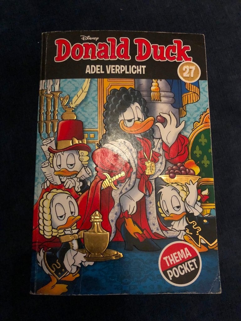 Donald Duck themapocket #27 'Adel verplicht', Eén stripboek, Ophalen of Verzenden, Gelezen