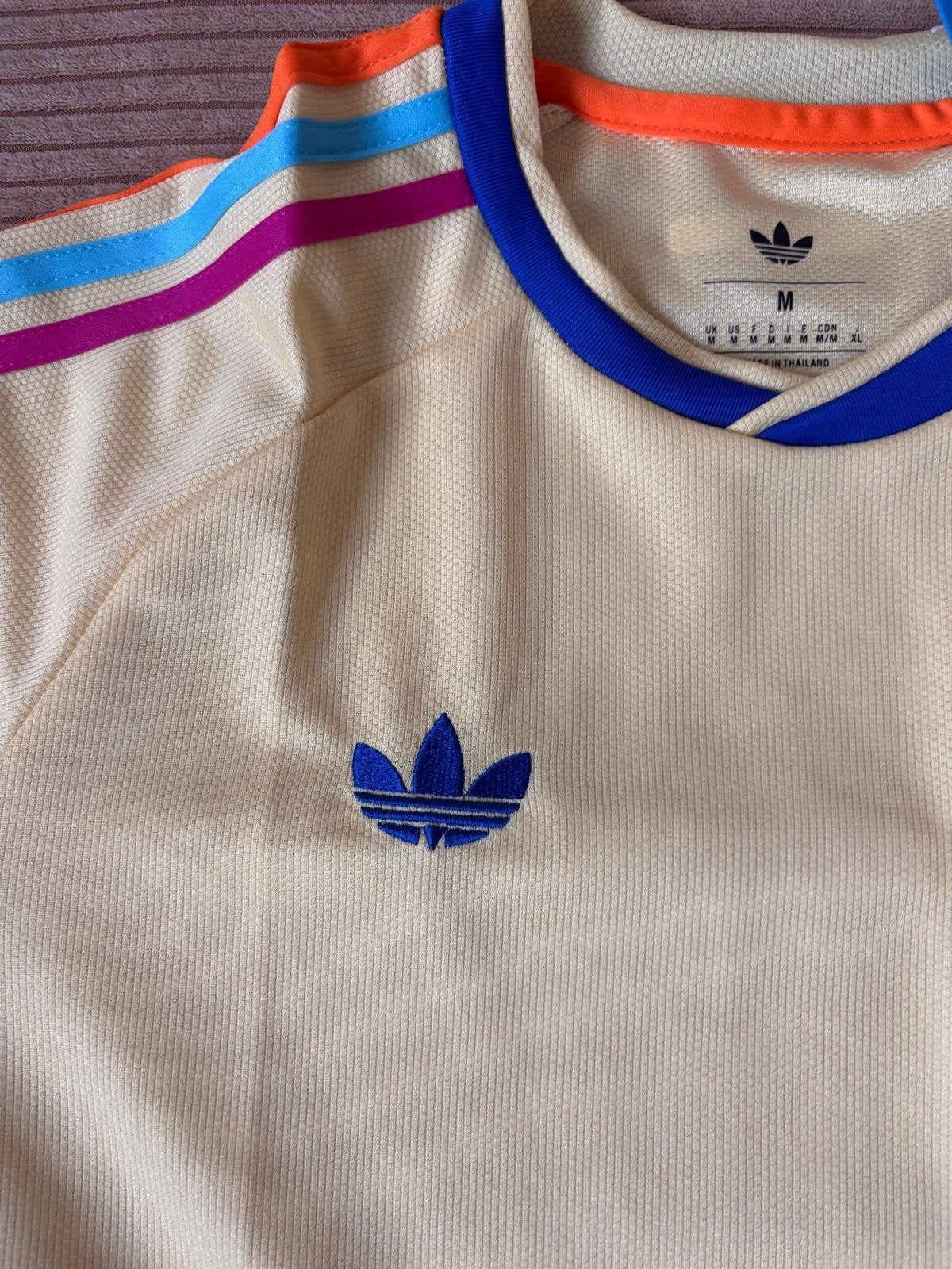 Curaçao voetbalshirt, Maat 48/50 (M), Geel, Nieuw, Ophalen of Verzenden