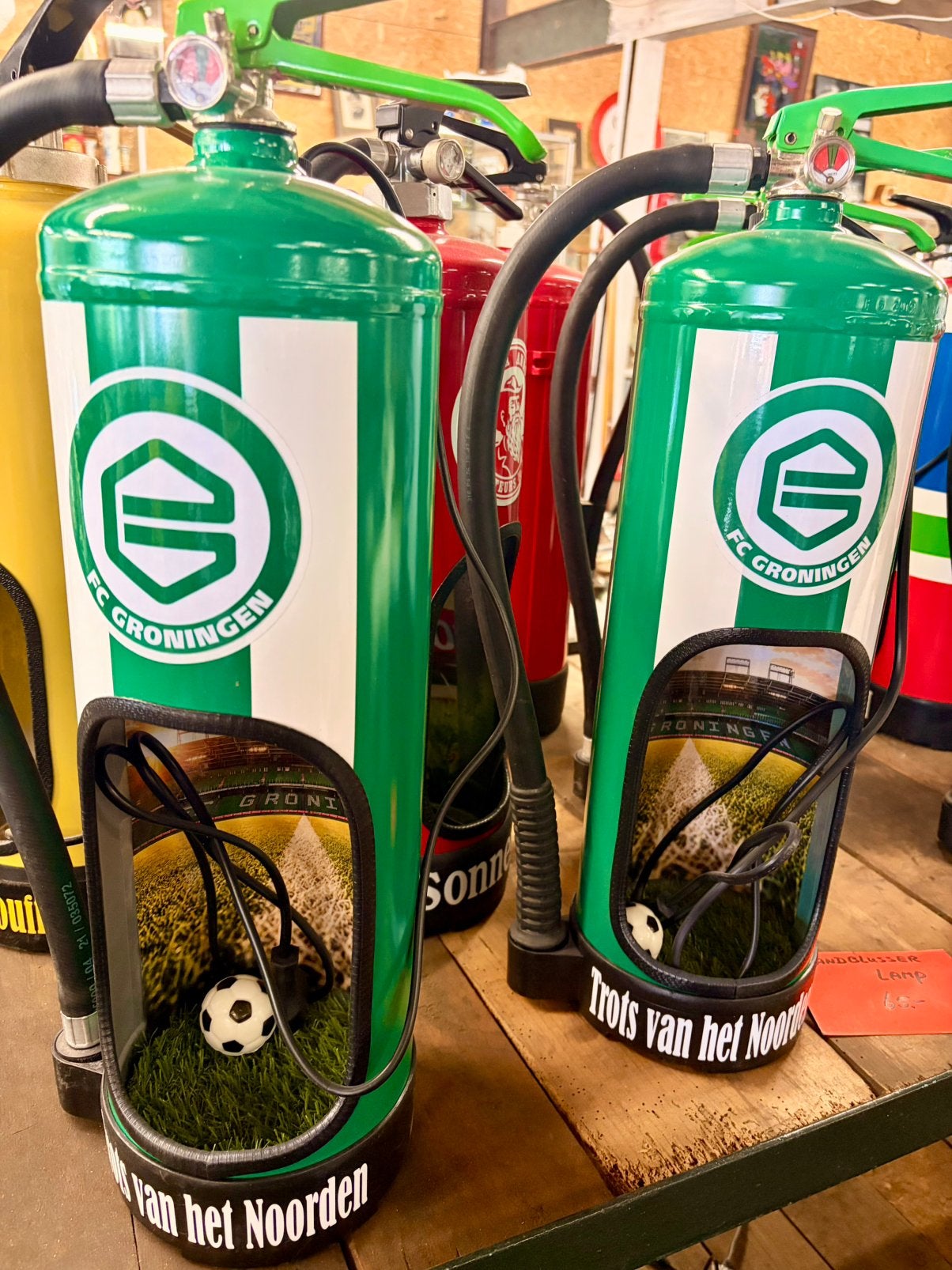 Fc Groningen brandblusserlampen. STIEFBEEN EN ZOON., Ophalen, Zo goed als nieuw