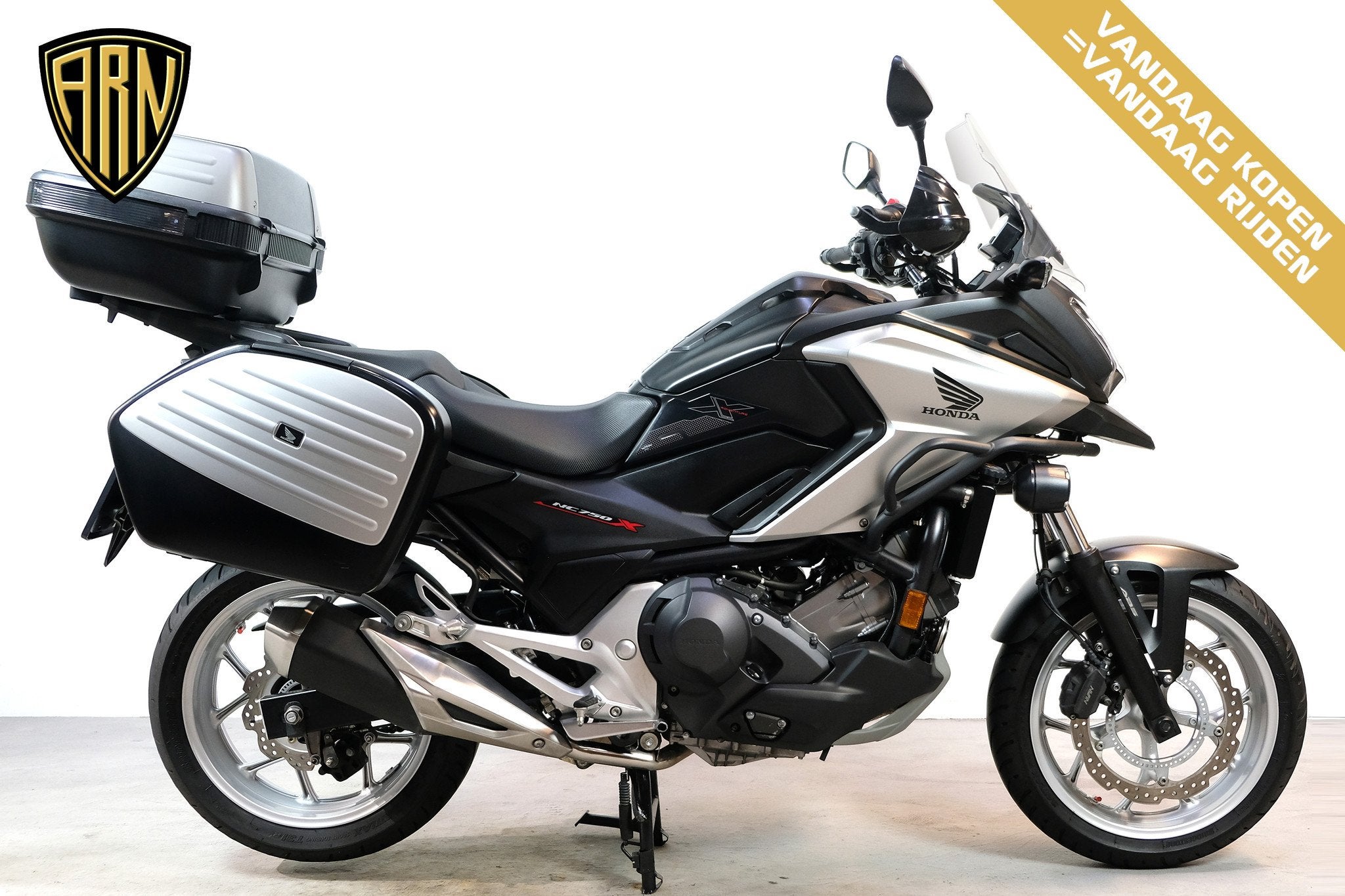 Honda NC 750 X DCT (bj 2017), Motoren, 745 cc, Meer dan 35 kW, Toermotor, ABS