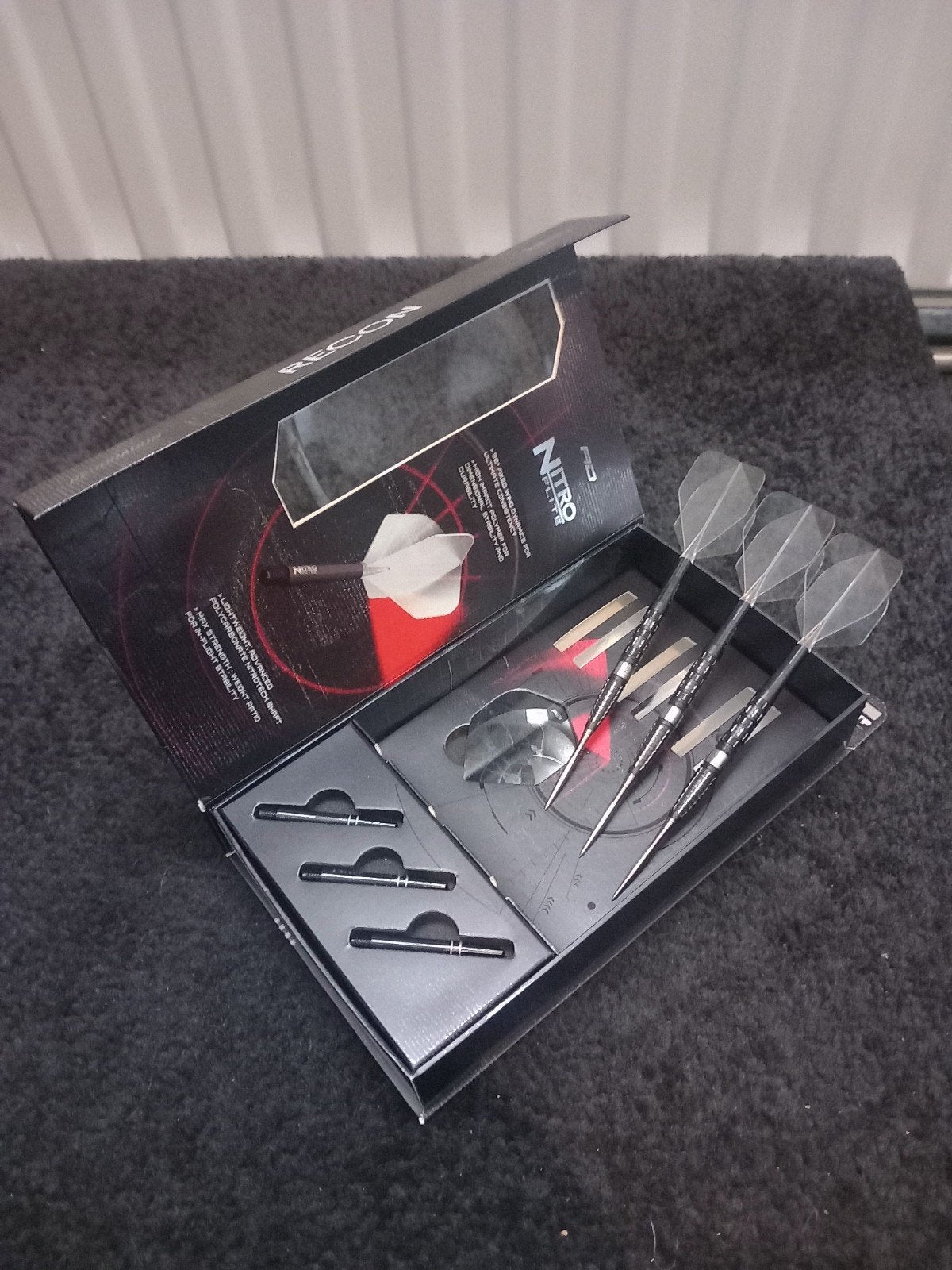 Red Dragon Recon Darts 21g Steel Tip, Ophalen