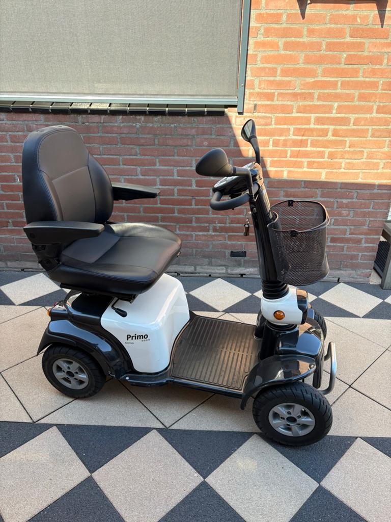 Life& mobility scootmobiel, Diversen, Ophalen of Verzenden, Zo goed als nieuw, 16 km/u of meer