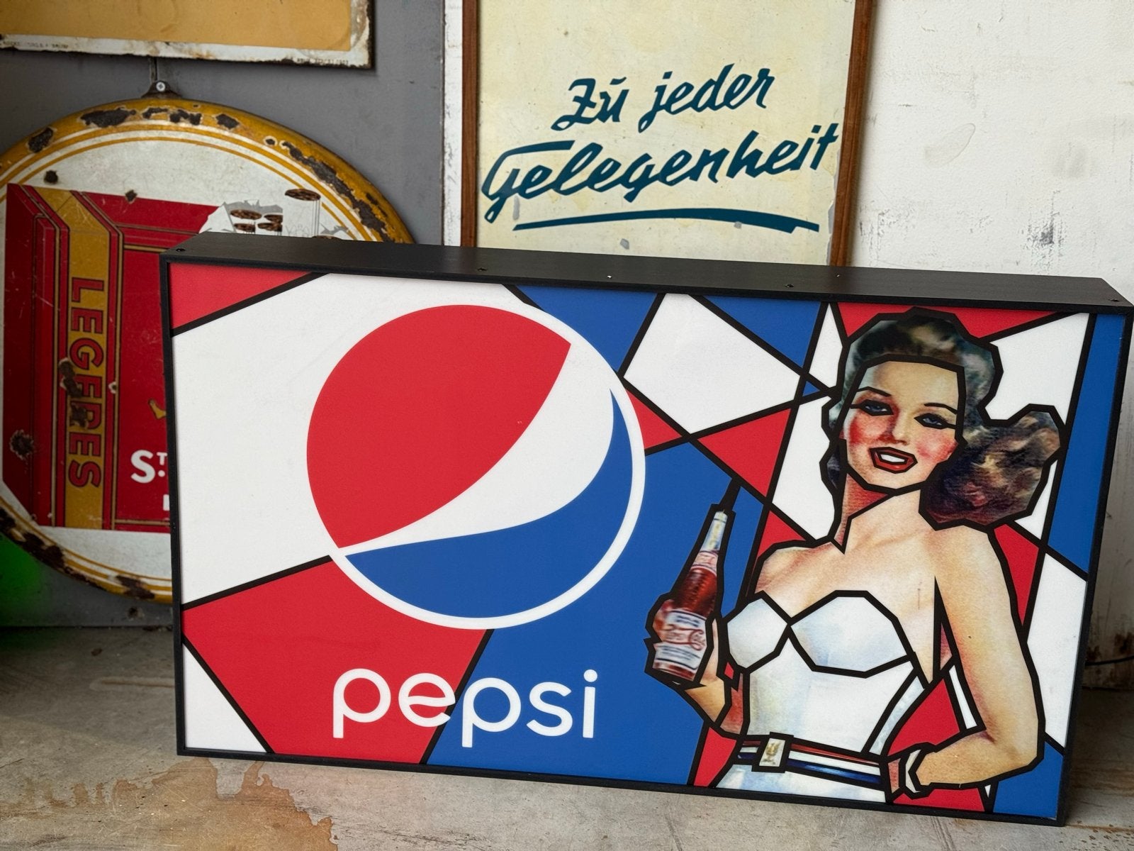 Vintage Pepsi Lichtbak - Pin-up Reclamebord, Verzamelen, Ophalen of Verzenden, Gebruikt, Lichtbak of (neon) lamp