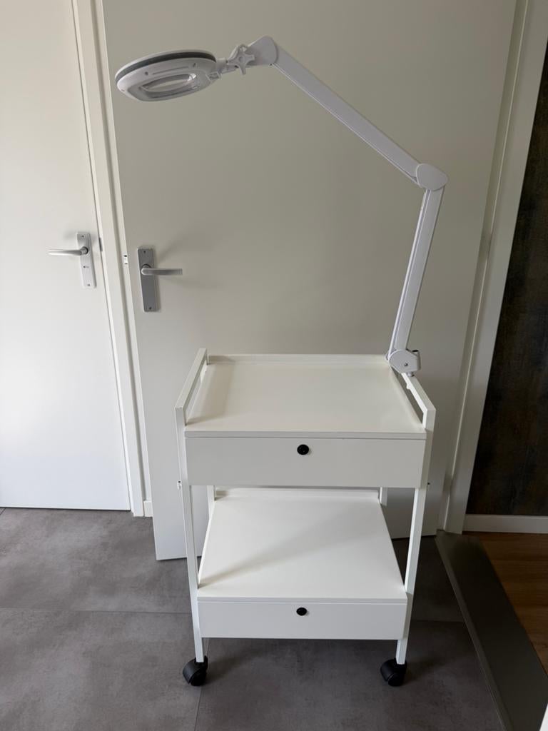 Praktijk trolley/pedicure trolley, Ophalen, Gebruikt