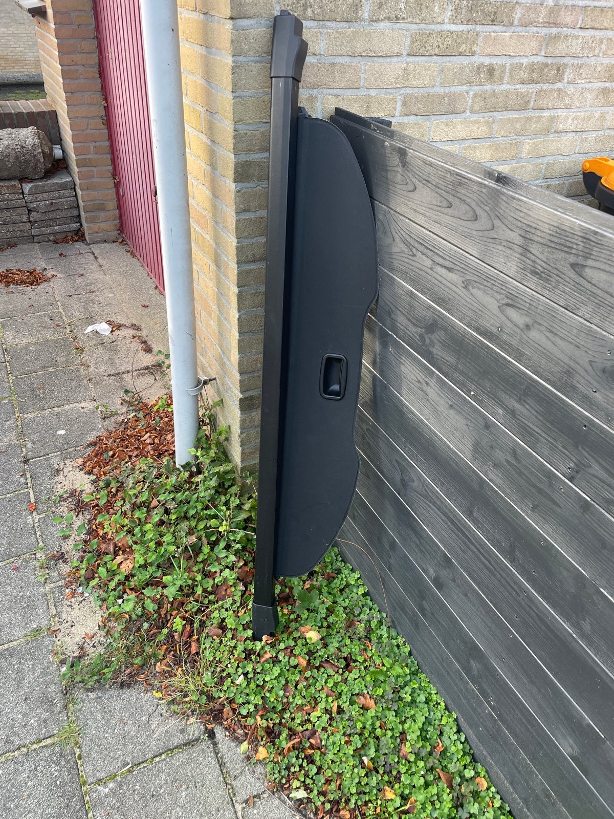 Hoedenplank / Bagageafdekking, Ophalen, Gebruikt
