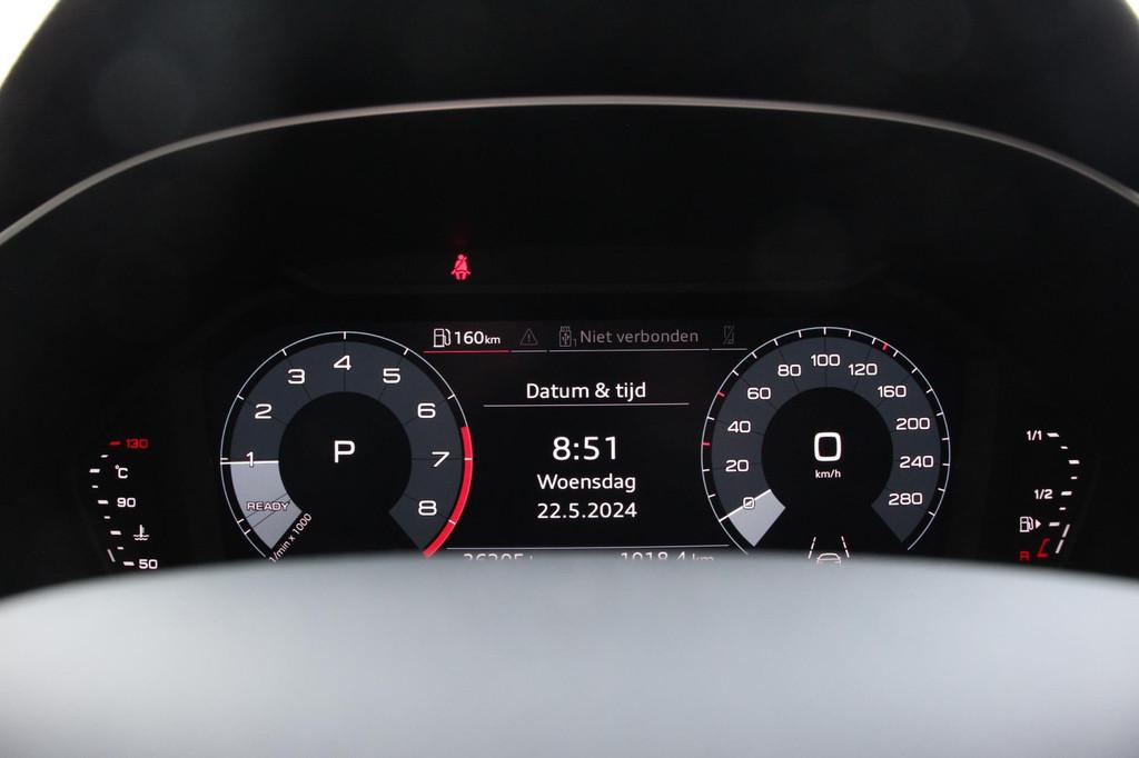 Audi Q3 35 TFSI 162pk MHEV S tronic Prestige Navigatie Apple, Auto's, Audi, Zwart, 4 cilinders, Bedrijf, Automatische klimaatregeling