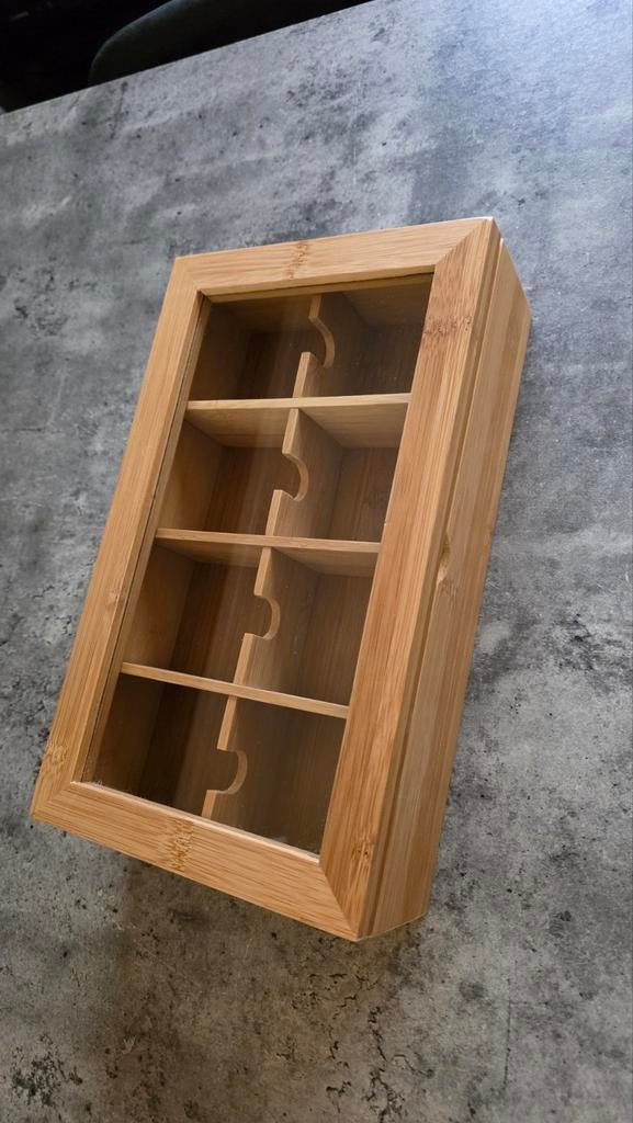 Nieuwe bamboe theedoos met 8 vakken en glazen deksel, Hout, Nieuw, Ophalen of Verzenden, Theedoos