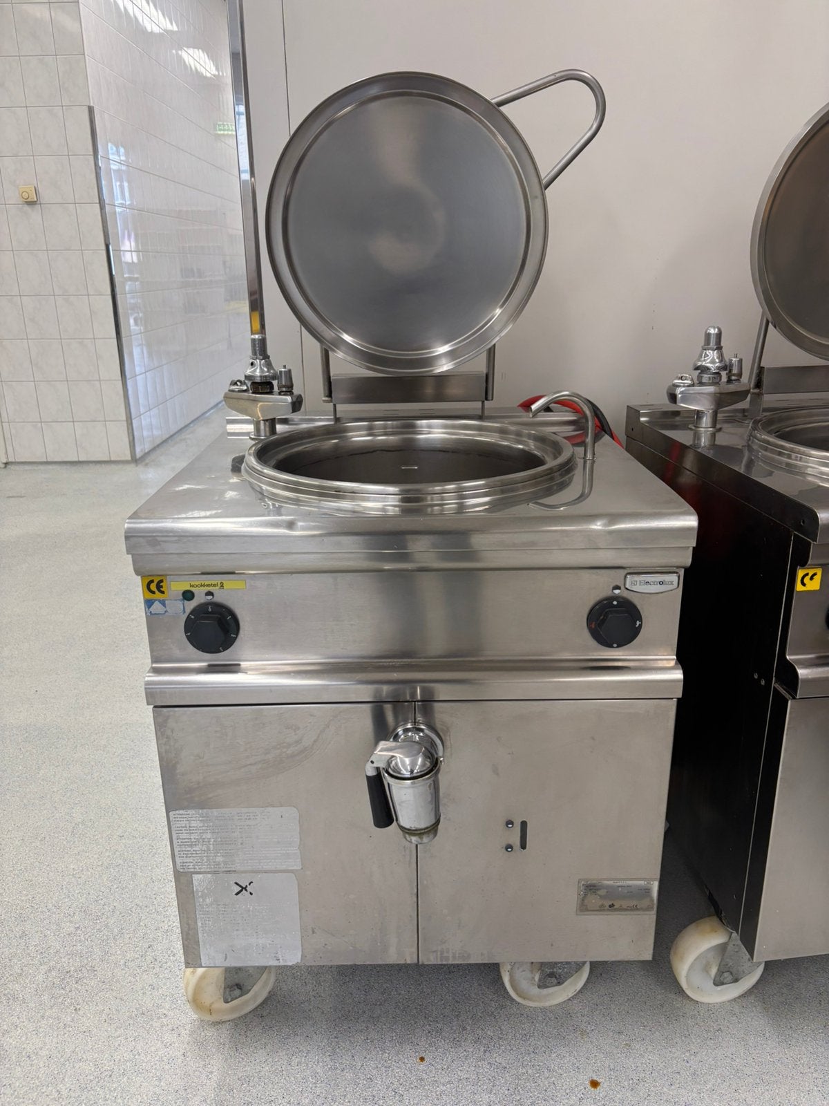 Kookketels I HORECA, Ophalen