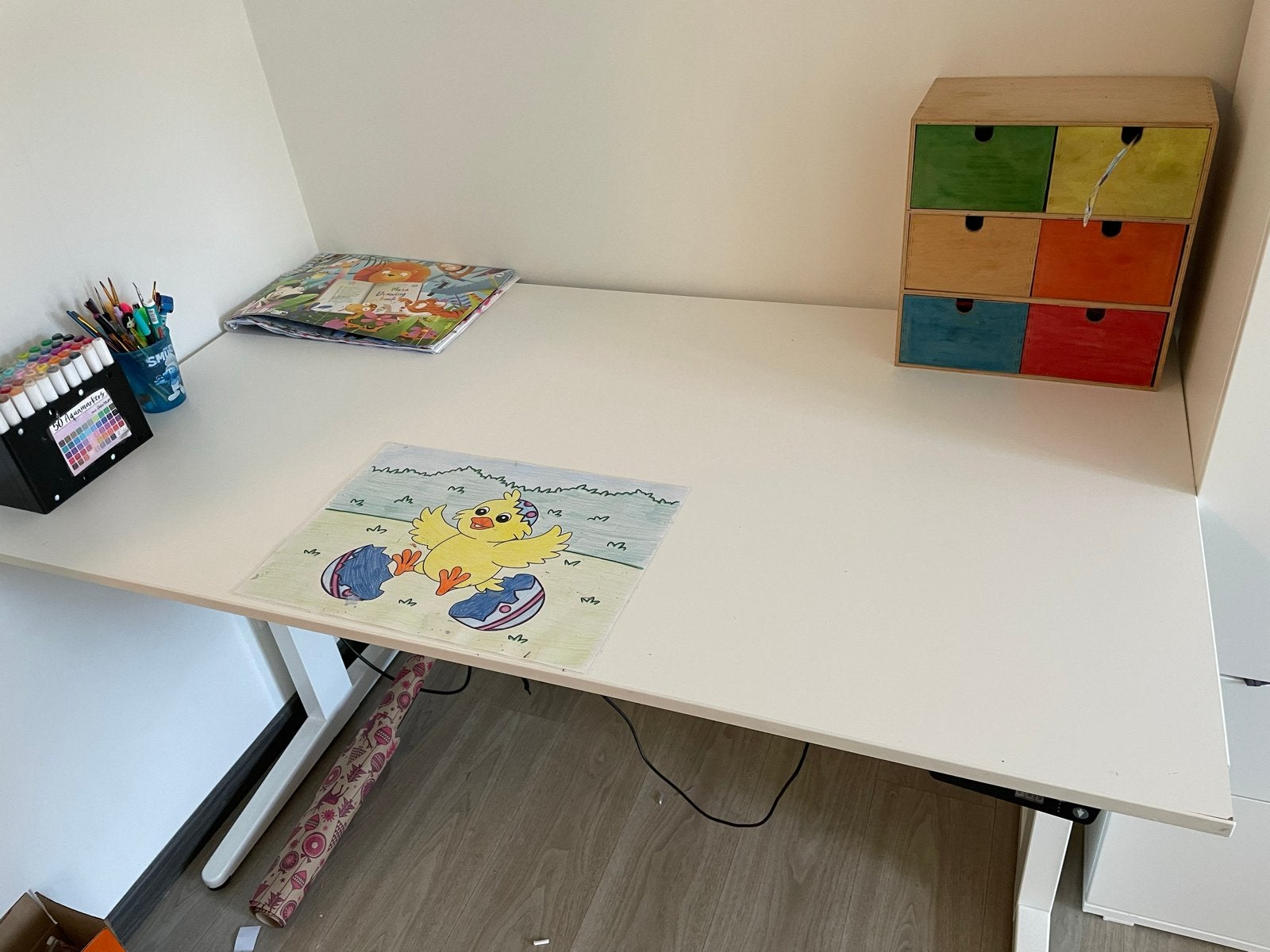 Ahrend Zit-sta bureau wit, elektrisch verstelbaar, Ophalen, Zit-sta bureau, Elektrisch, Gebruikt