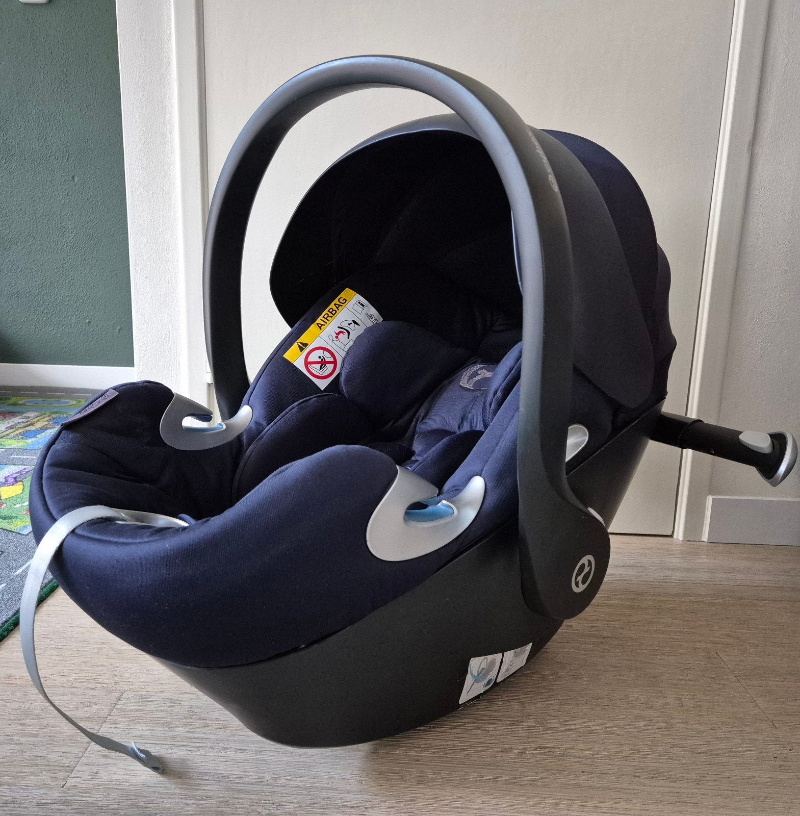 Cybex Aton Q i-Size autostoel met Isofix base, Zijbescherming, Zo goed als nieuw, Isofix, 0 t/m 13 kg