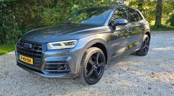 Audi Q5 2.0 Tfsi Quattro 252pk, Black Edition, Full Options, Automaat, Zwart, 4 cilinders, 14 km/l