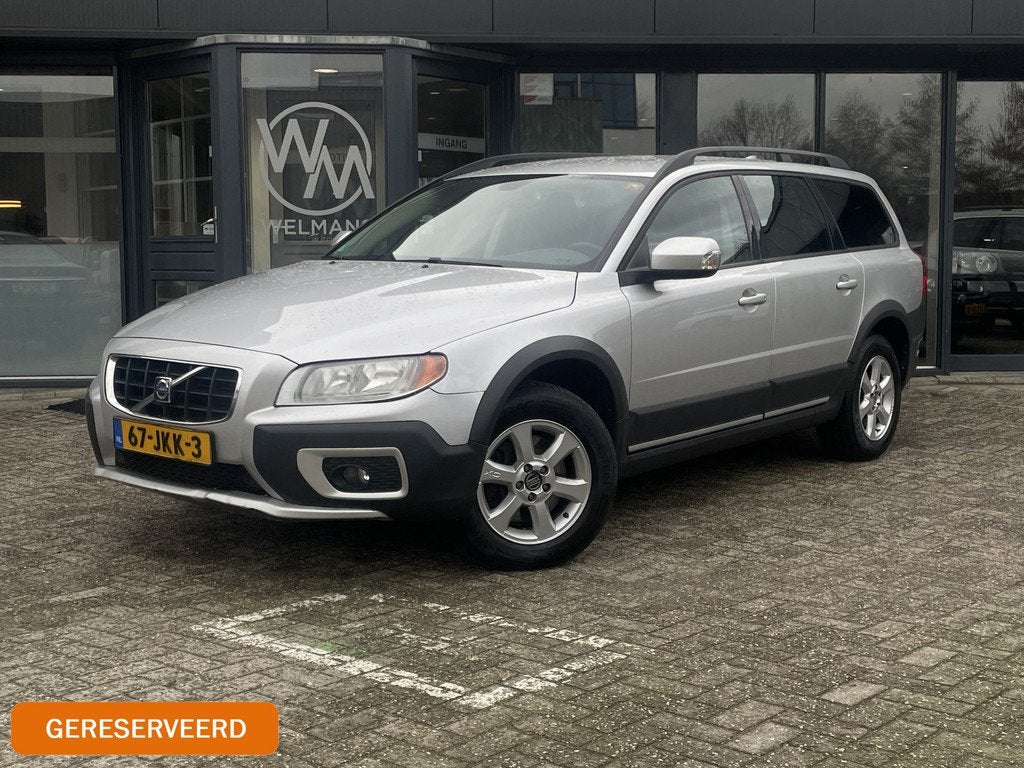 Volvo XC70 2.4 D5 AWD Leder | Navi | 2e eig | Distr vv in 20, Auto's, Volvo, Automaat, 1716 kg, Gebruikt, Zwart
