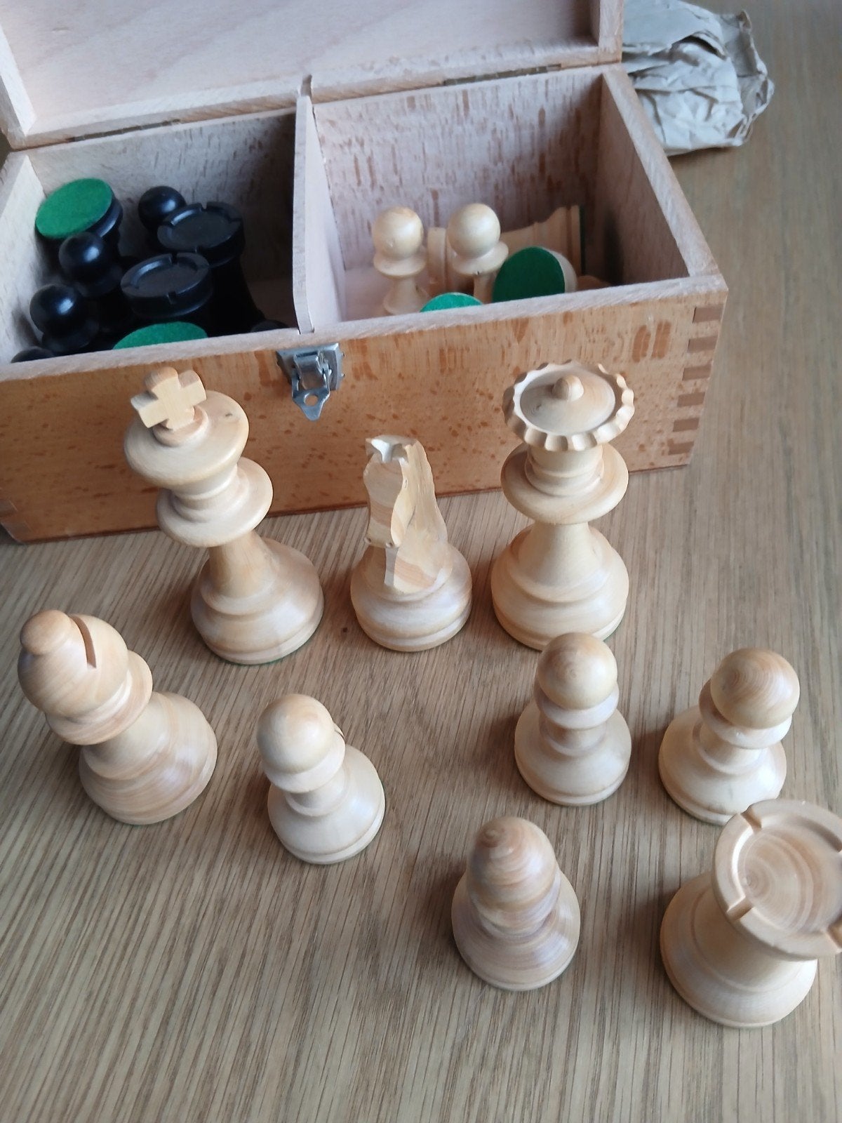 Houten Schaak- en met Opbergdoos, Een of twee spelers, Ophalen of Verzenden, Gebruikt