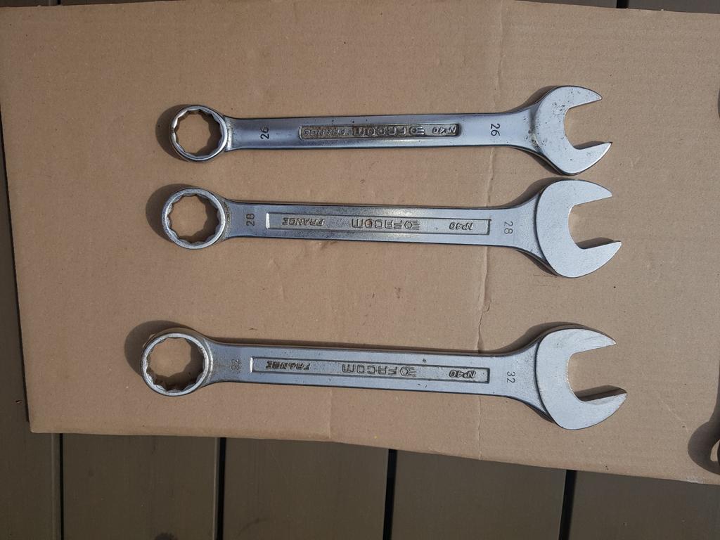 Facom 3x ringsteeksleutels n40, Ophalen