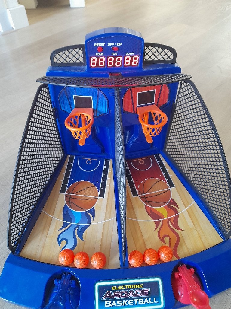 Arcade basketbal, Ophalen, Zo goed als nieuw, Bal