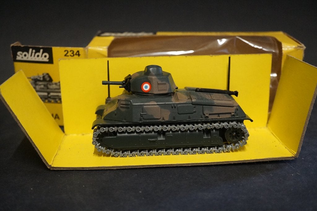 Solido Somua S35 tank - 1/50 - TOP vintage, Ophalen of Verzenden, Zo goed als nieuw, Overige typen, Overige merken